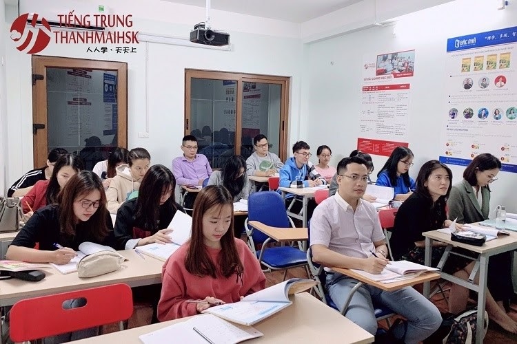 Tại THANHMAIHSK, học viên được học lý thuyết kết hợp thực hành