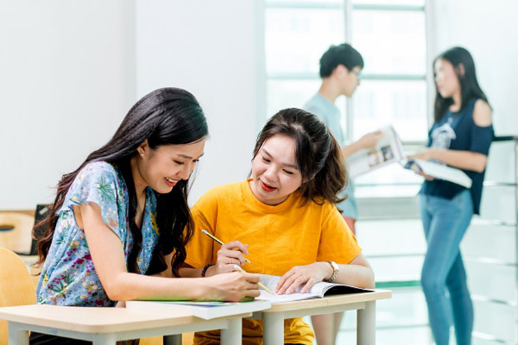 Vì sao ai cũng thắc mắc “1 khóa học tiếng Trung bao lâu?”