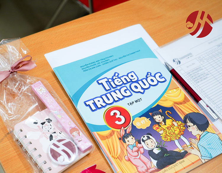 Các khóa học tiếng Trung cho trẻ em tại Thanhmaihsk