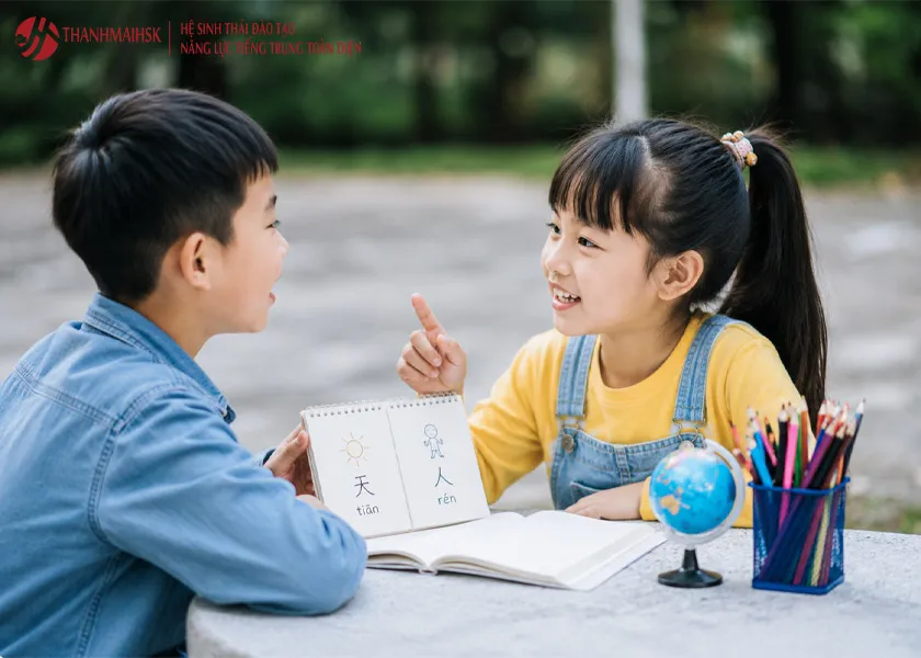 Dạy qua bài hát, vận động và tình huống giao tiếp Dạy qua bài hát, vận động và tình huống giao tiếp